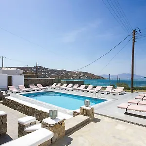 κάντε κράτηση εδώ